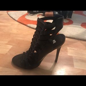 ❌SOLD❌Steve Madden